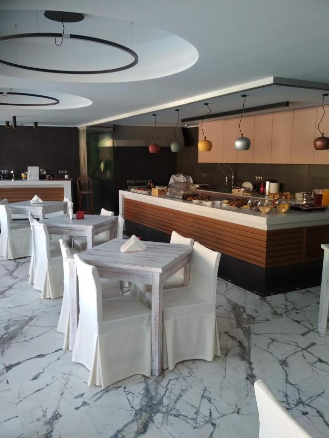 איה גליני Petra Hotel מראה חיצוני תמונה