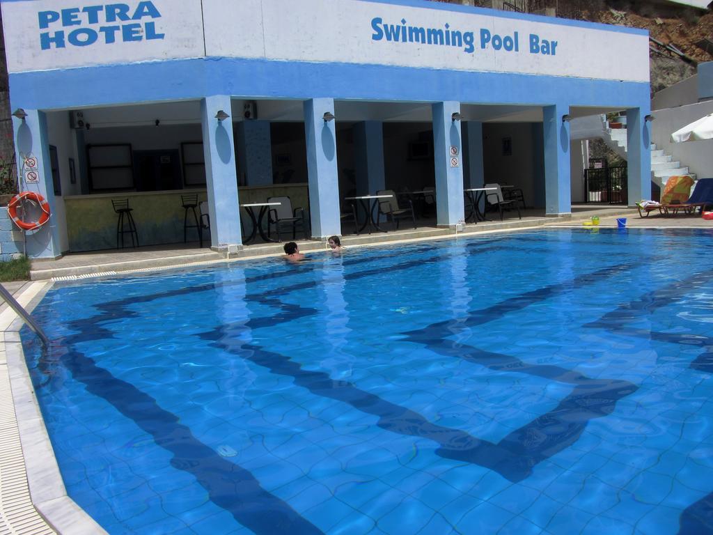 איה גליני Petra Hotel מראה חיצוני תמונה