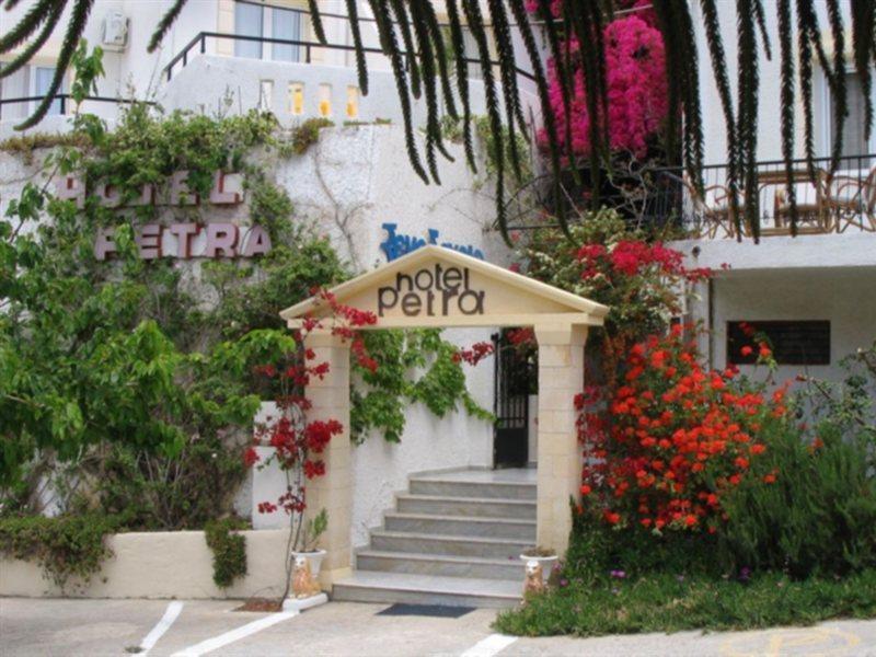 איה גליני Petra Hotel מראה חיצוני תמונה